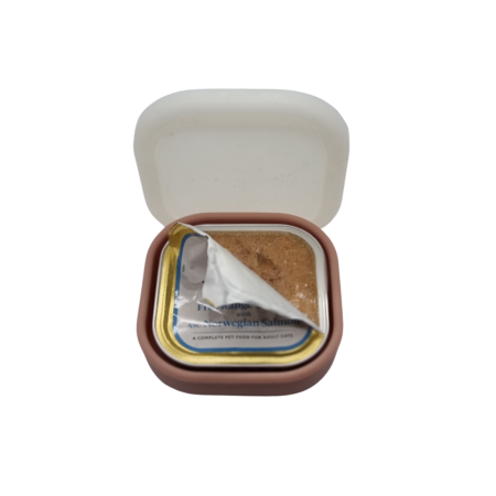 small square container with lid